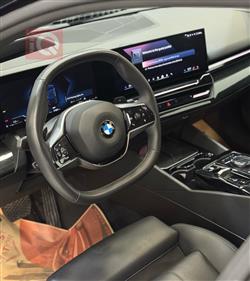 بی ئێم دەبڵیو سیریەس 5